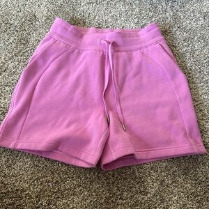 Lululemon scuba high rise shorts